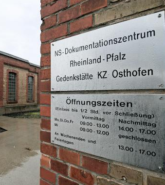 Eingang der KZ Gedenkstätte Osthofen; Bild:dpa