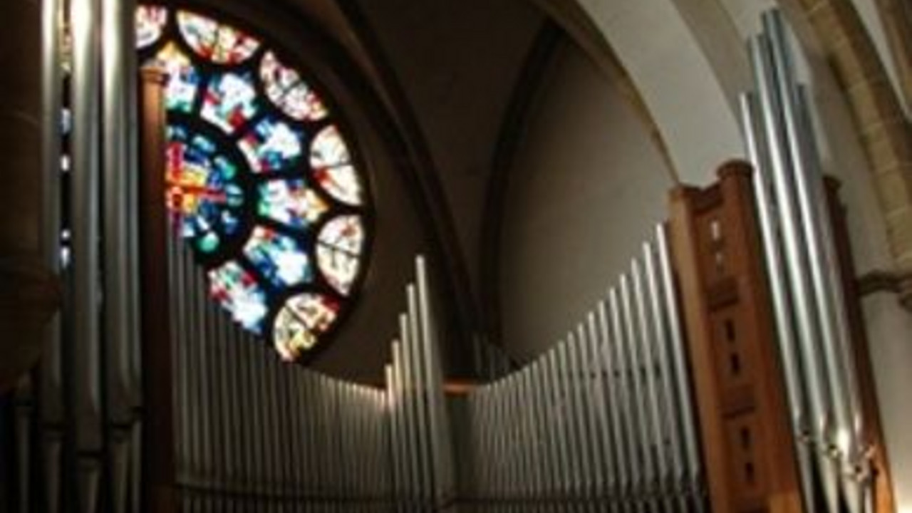 Orgel in der Marienkirche; Bild: www.marienkirchenorgel.de
