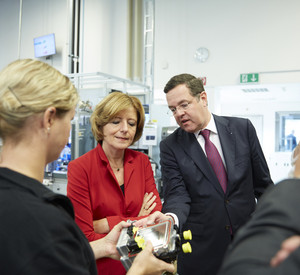 Ministerpräsidentin Malu Dreyer beim Unternehmensbesuch bei Eberspächer catem GmbH &Co.KG. 
