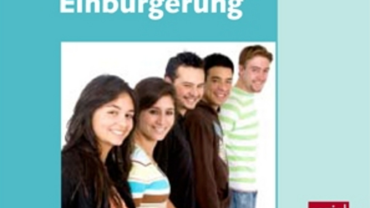 Broschüre Einbürgerung; Bild: rlp-Archiv
