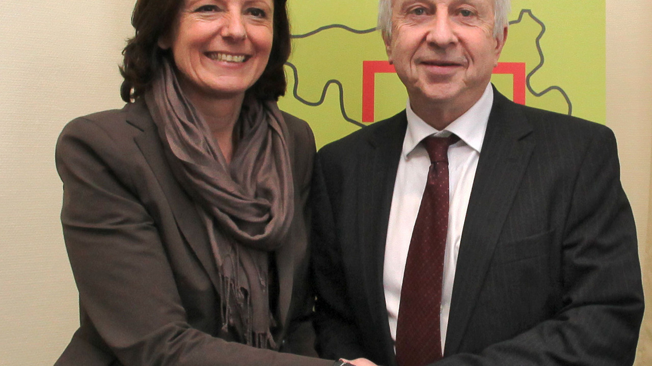 Ministerpräsidentin Malu Dreyer und der französische Politiker Jean-Pierre Masseret; Bild: dpa