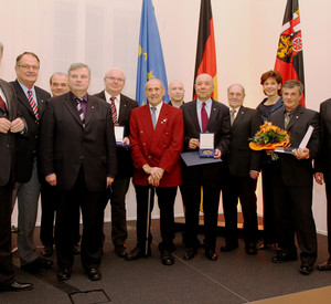 Sportplakette; Bild: Stefan Saemmer / © Staatskanzlei