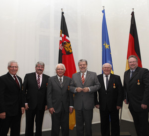 Die Träger der Landesverdienstmedaille; Bild: Staatskanlei/Pipprich
