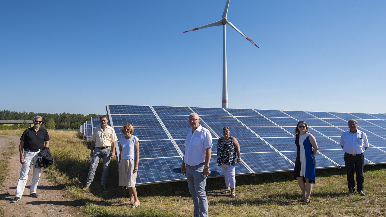 Besuch der Photovoltaikanlage in Sembach im Rahmen der "Im Land daheim-Sommerreise" von Ministerpräsidentin Malu Dreyer.    