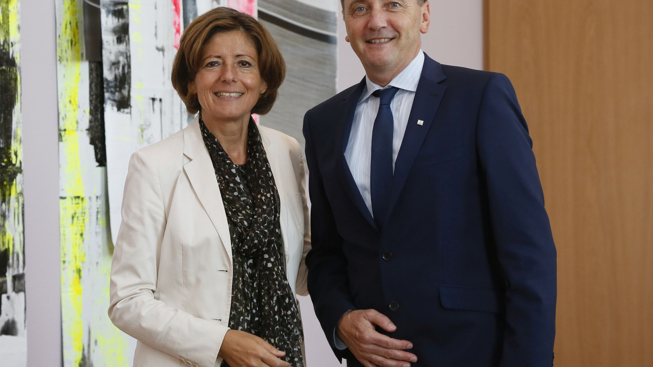 Der neue IG Metall Bezirksleiter, Jörg Köhlinger, machte seinen Antrittsbesuch bei Ministerpräsidentin Malu Dreyer.