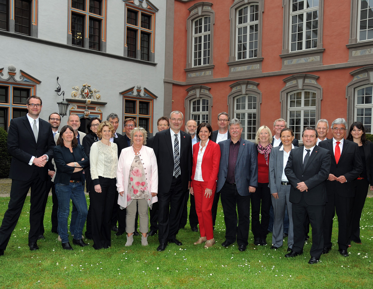 Grenzüberschreitende Ausbildung vereinbart . des Landes