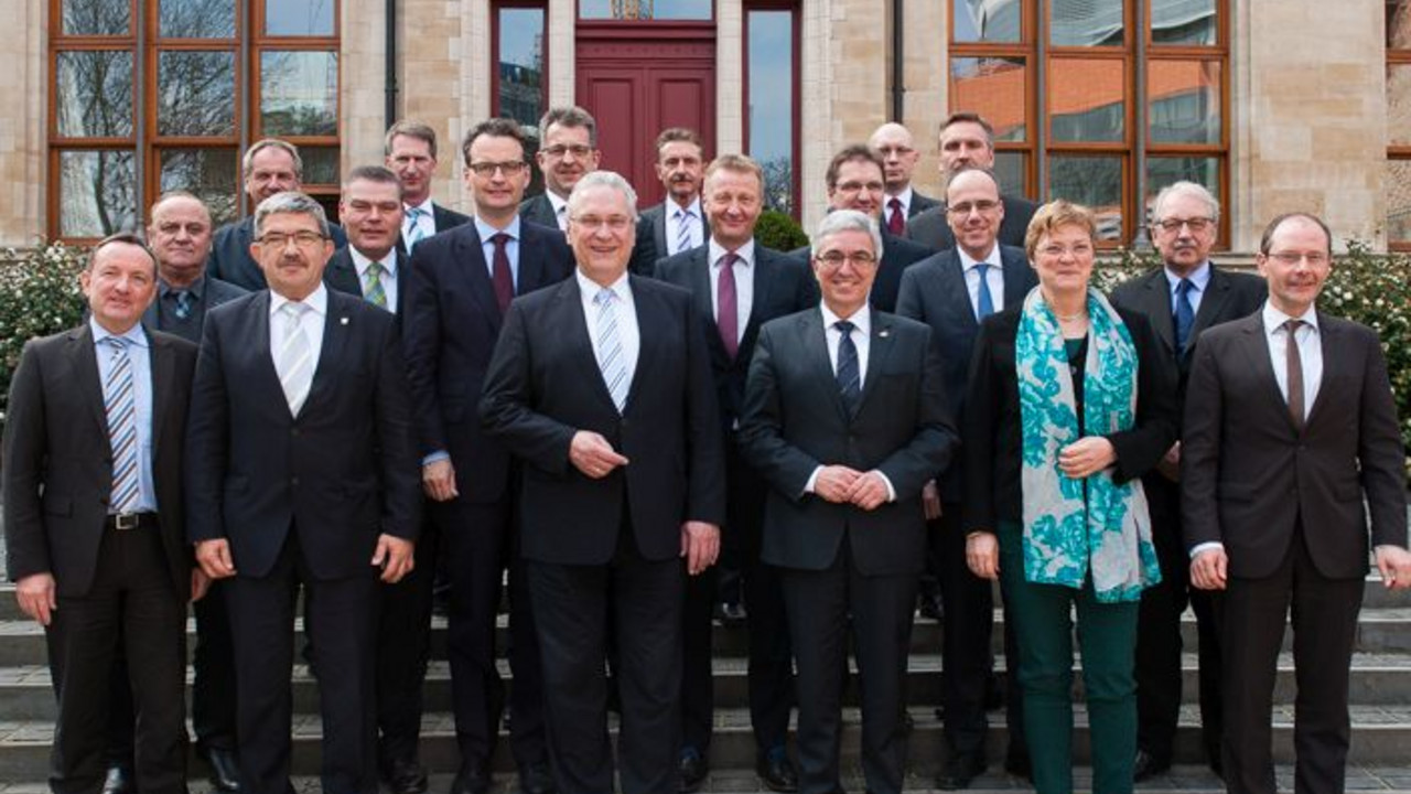 Die Innenminister bei der Sonderkonferenz in Brüssel; Bild: ISIM