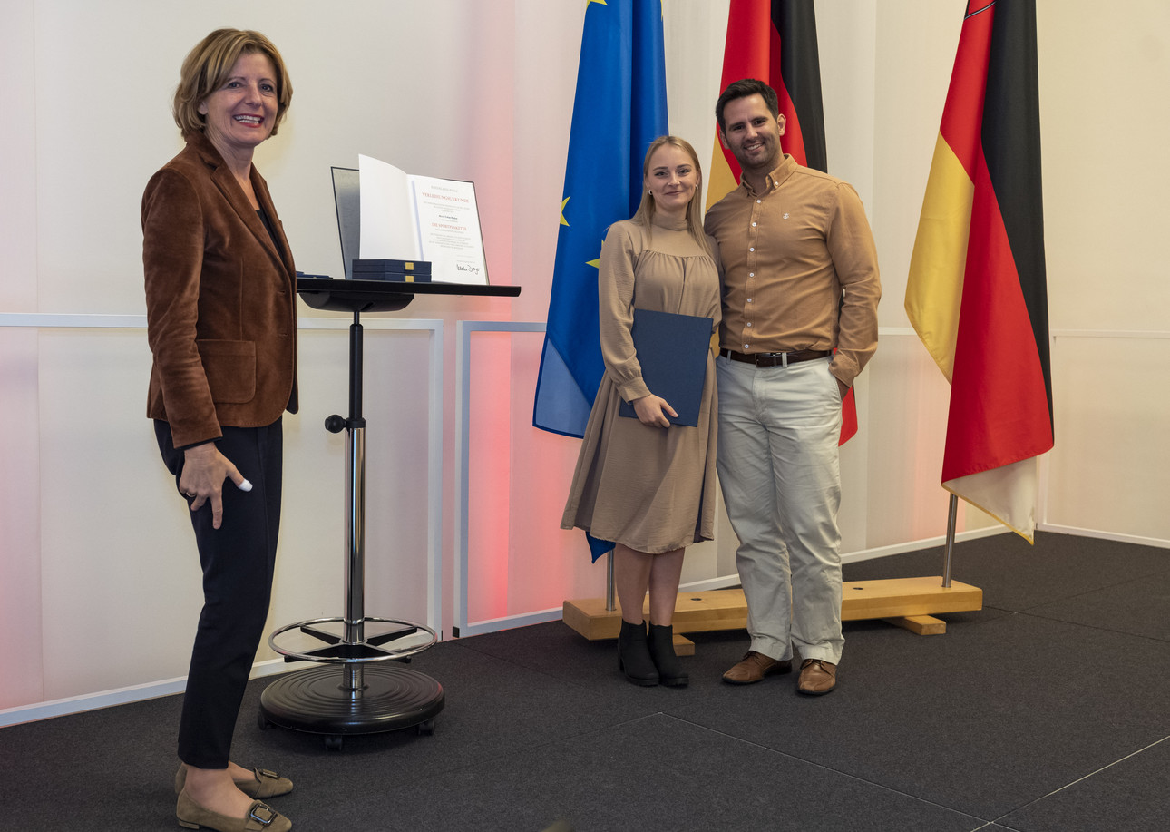 Ministerpräsidentin Malu Dreyer überreicht die Sportplakette