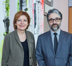 Ministerpräsidentin Malu Dreyer und der iranische Aktivist Dr. Hamed Esmaeilion