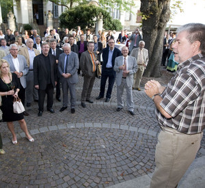 Beck begrüßt Gäste des Pressefestes; Bild: view