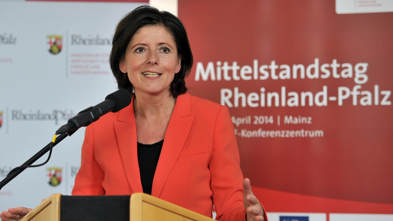 Wirtschaftsministerin Eveline Lemke und Ministerpräsidentin Malu Dreyer; Foto: rlp-Archiv
