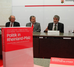 Buchvorstellung; Bild: Sämmer