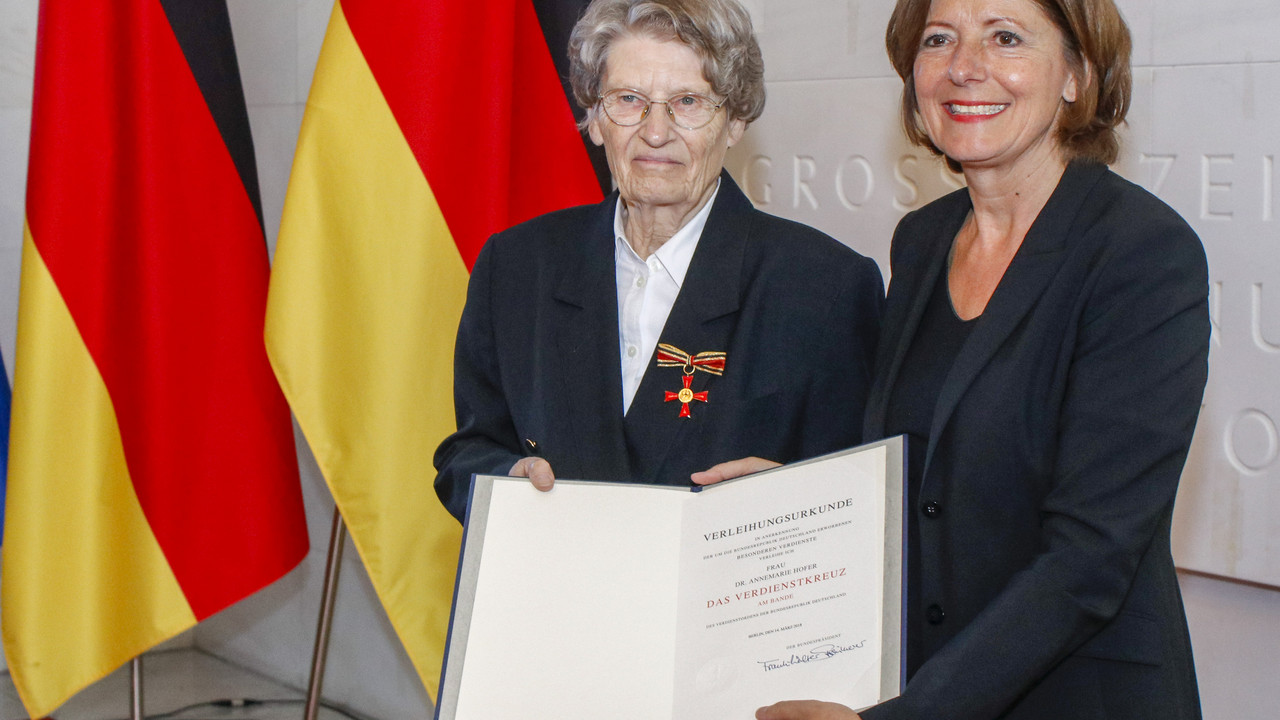 Annemarie Hofer aus Auderath