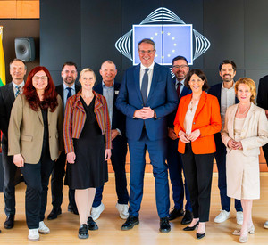 Gruppenfoto auswärtige Ministerratssitzung in Brüssel.