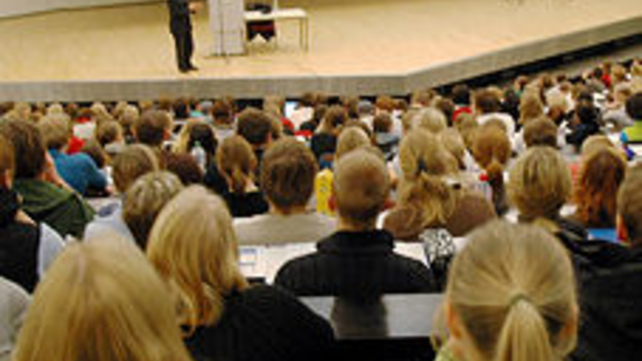 Studierende im Hörsaal