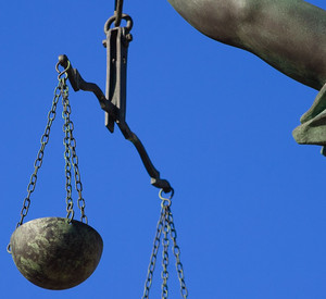 Justizia; Bild: dpa