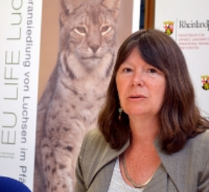 Ministerin Höfken stellt die Projekte vor. Bild: Ministerium