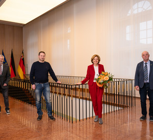 Ministerpräsidentin Malu Dreyer mit dem Präsident des Landesverbandes Gartenbau Rheinland-Pfalz e.V., Volker Schmitt, der Geschäftsführer, Welmar Rietmann, und der Kreisvorsitzende von Mainz, Christian Smedla
