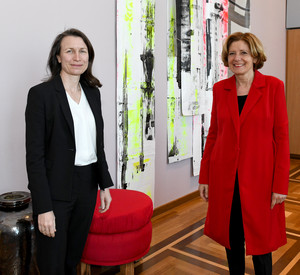 Cornelia Weigand und Ministerpräsidentin Malu Dreyer