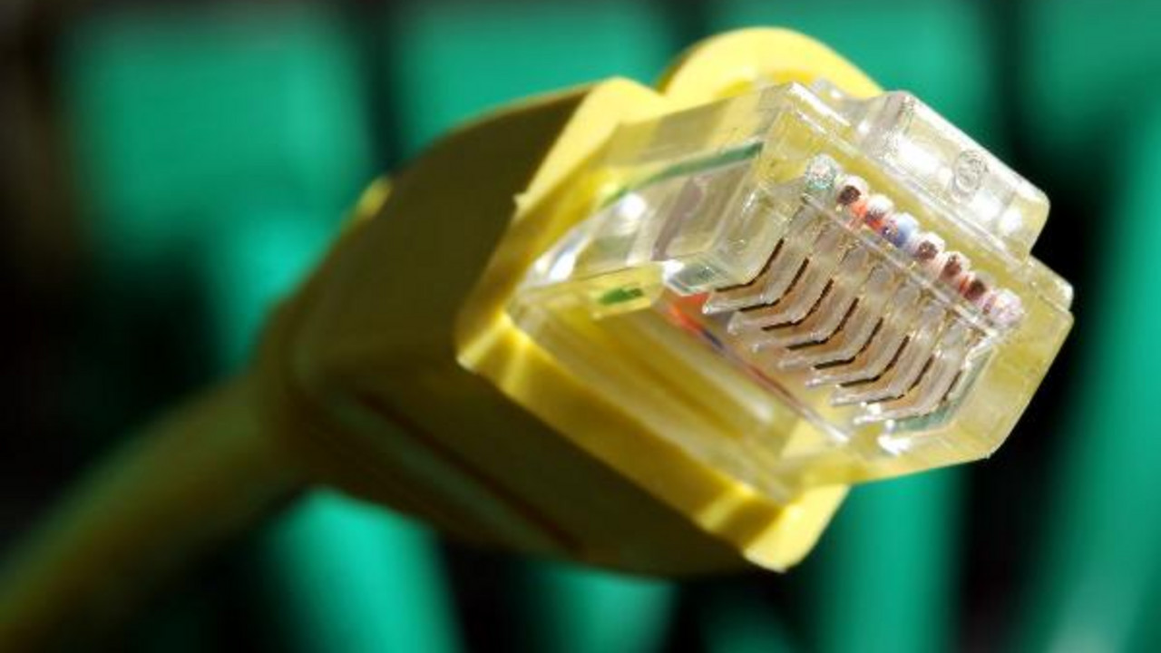 Europäische Parlament setzt ein klares Zeichen für ein wirklich offenes und freies Internet; Foto: dpa