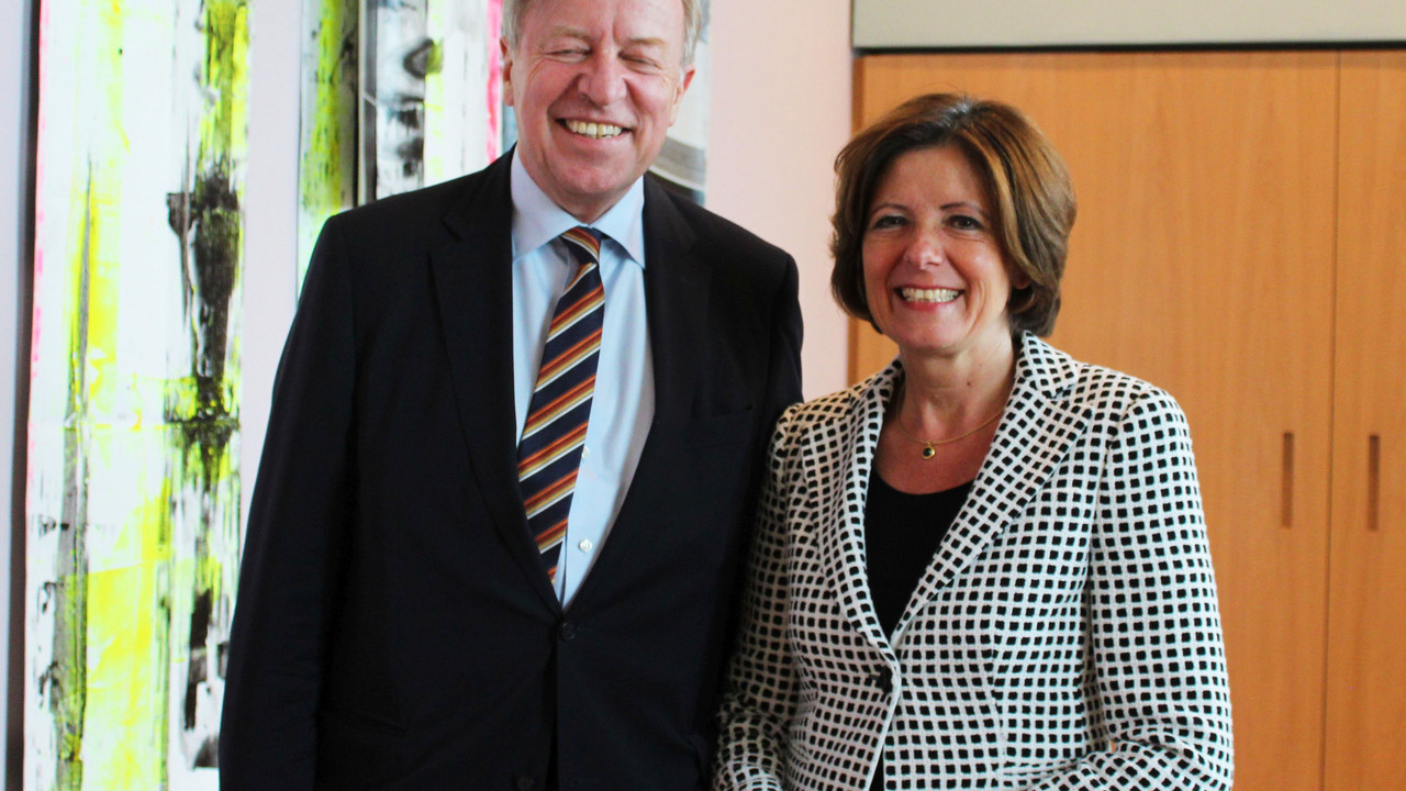 Ministerpräsidentin Malu Dreyer mit Georges Santer, Botschafter des Großherzogtums Luxemburg.