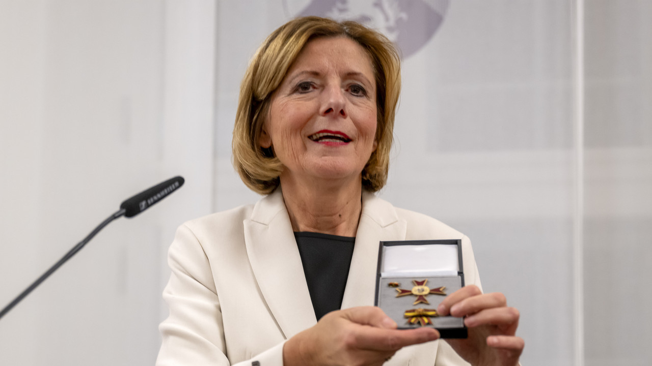 Ministerpräsidentin Malu Dreyer bei der Ordensverleihung.