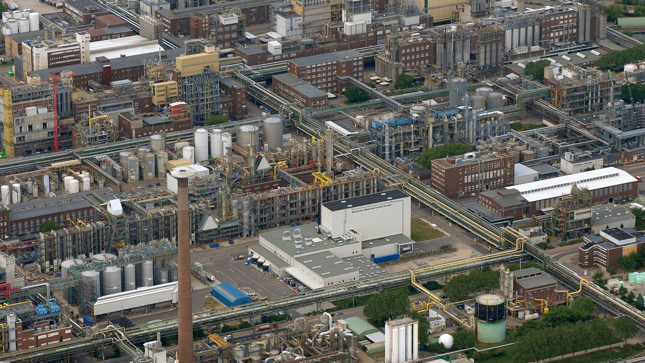 BASF von oben; Bild: dpa