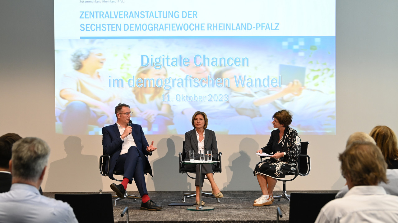 Malu Dreyer und Alexander Schweitzer 6. Demografiewoche RLP