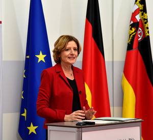 Ministerpräsidentin Malu Dreyer informiert über die Beschlüsse zur Verlängerung des Winter-Shutdowns