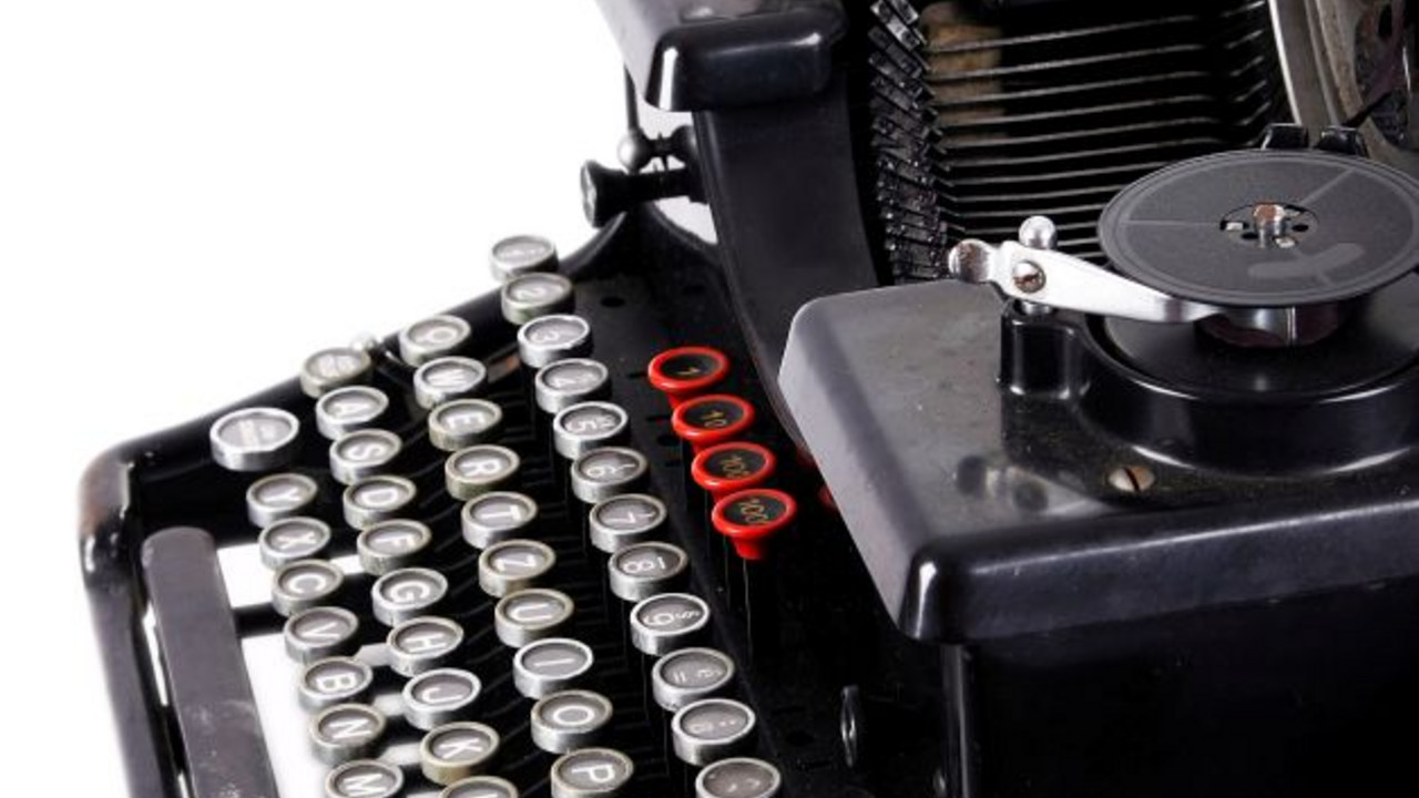 Schreibmaschine; Bild: dpa