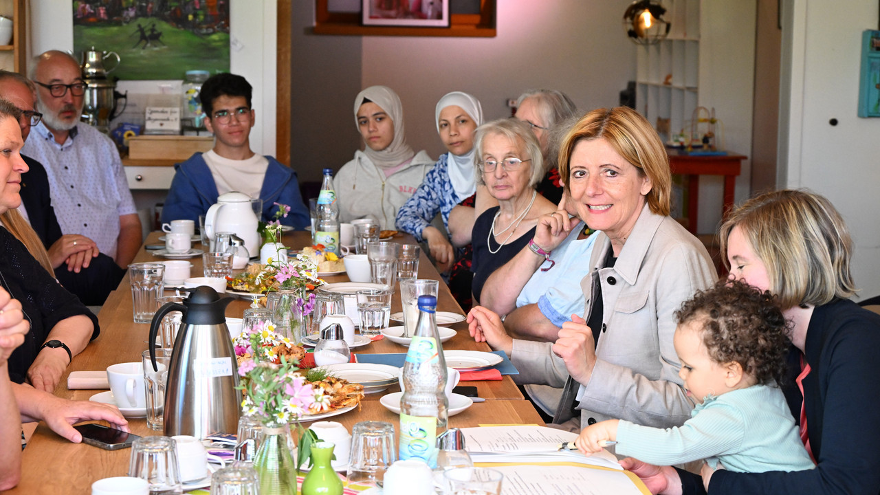 „Im Land daheim-Tour“ von Ministerpräsidentin Malu Dreyer im Rhein-Hunsrück-Kreis
