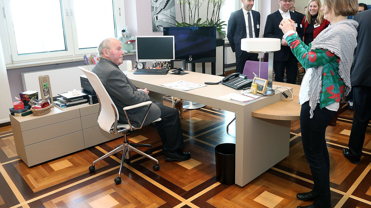 Im Büro der Ministerpräsidentin