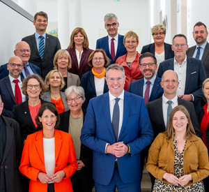 Der Ministerrat mit Leitungen der Evangelischen Kirchen in Rheinland-Pfalz.