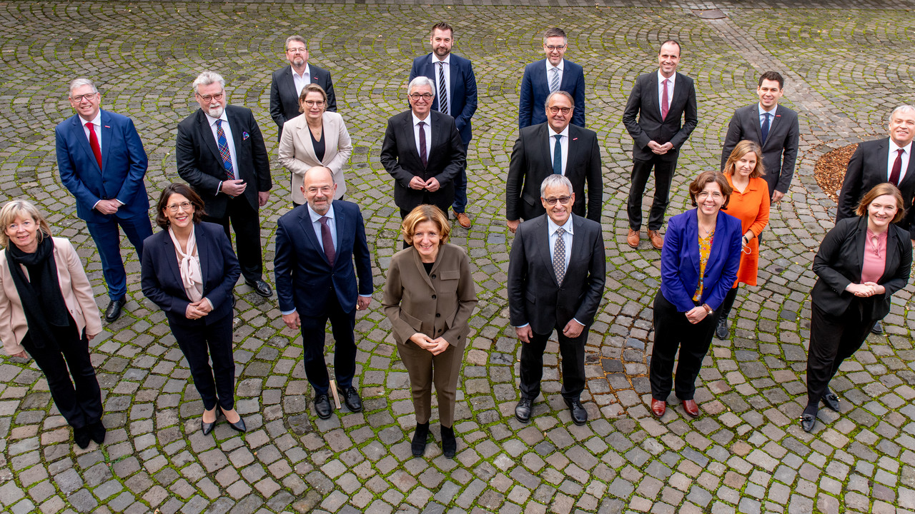  Sitzung des Ministerrates mit den rheinland-pfälzischen Handwerkskammern. 