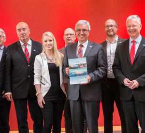 Innenminister Roger Lewentz bei der Vorstellung der Vorstudie zur BUGA 2031