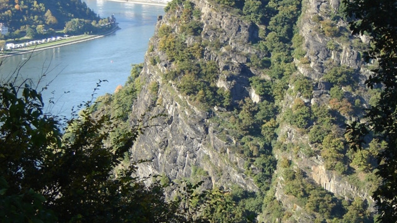 Blick auf die Loreley; Bild: RLP Tourismus GmbH
