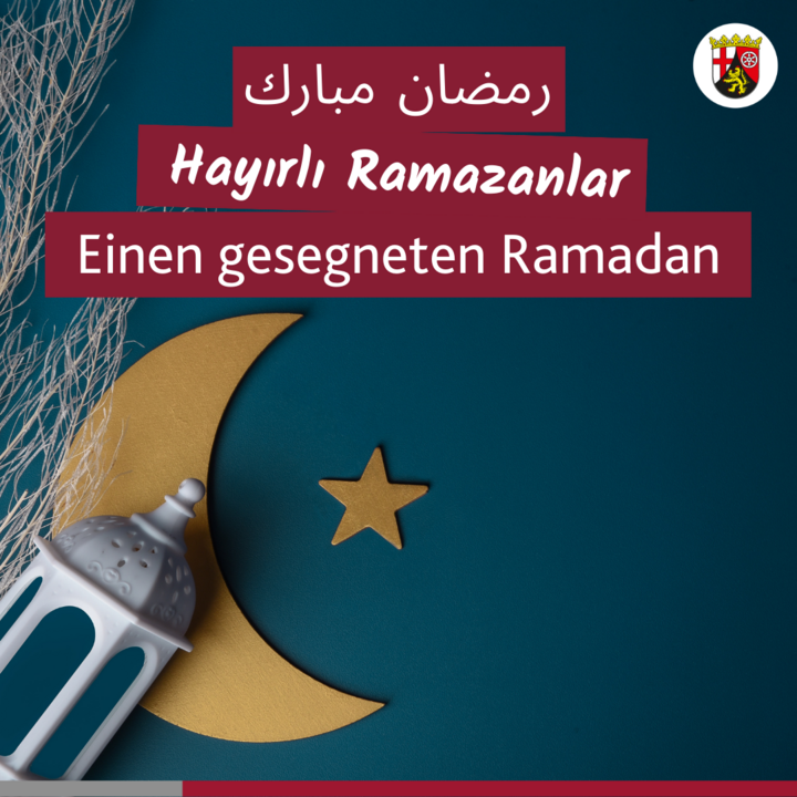 Auf dem Bild ist zu lesen: رمضان مبارك, Hayırlı Ramazanlar, Einen gesegneten Ramadan