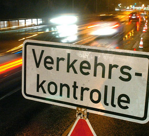Verkehrskontrolle; Bild: dpa