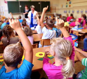 Grundschüler in einer Klasse