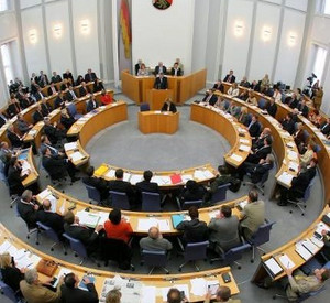 Plenum im Landtag Rheinland-Pfalz; Bild: rlp-Archiv