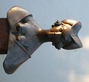 Plastik von Gernot Rumpf; Bild: Landesmuseum
