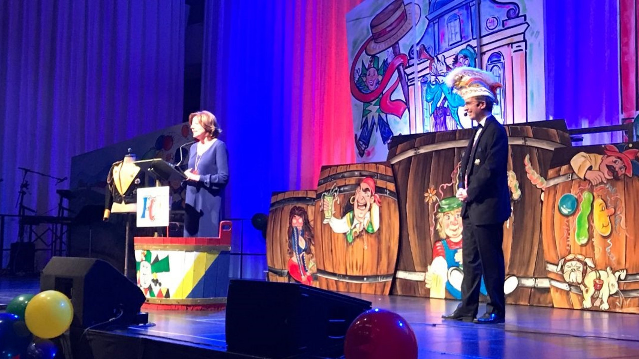 Ministerpräsidentin Malu Dreyer gratuliert dem Frankenthaler Carneval Verein zum 200. Jubiläum.