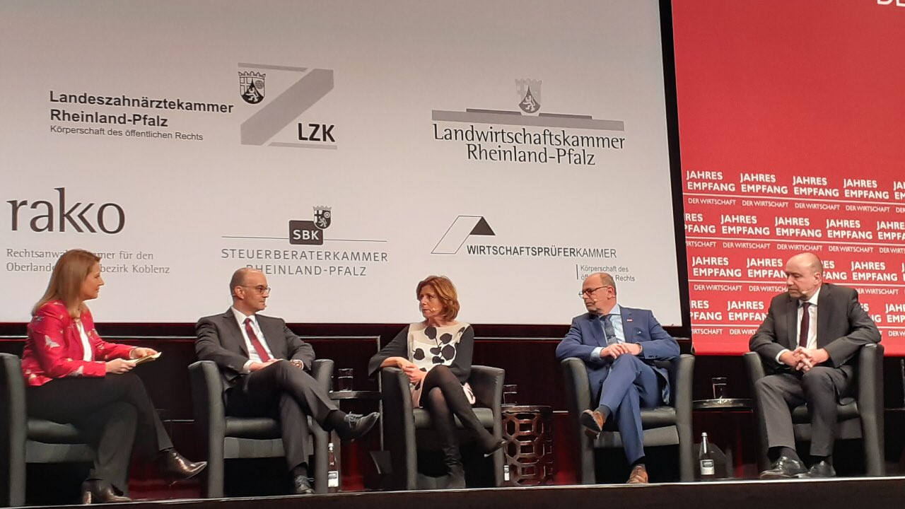 Podiumsdiskussion auf dem Jahresempfang der Wirtschaft.