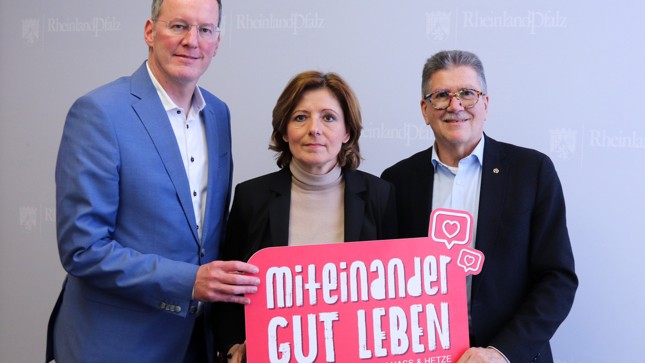(v.l.n.r.) Oberbürgermeister Michael Ebling, Ministerpräsidentin Malu Dreyer und Präsident des MCV Pro. Dr. Dr. Reinhard Urban.