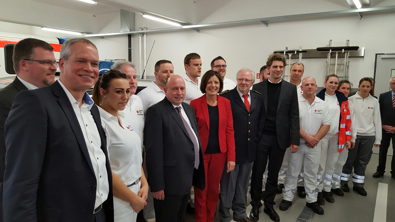 Ministerpräsidentin Malu Dreyer bei der Eröffnung des DRK-Rettungszentrums in Simmern.