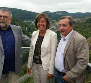 Ministerpräsidentin Malu Dreyer beim besuch des Nahe-Skywalks
