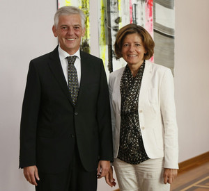 Treffen von Ministerpräsidentin Malu Dreyer mit dem Präsidenten des Bundesamtes für Migration und Flüchtlinge, Dr. Manfred Schmidt, in der Staatskanzlei. 