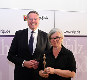 Verleihung des Marie-Juchacz-Frauenpreises 2025 an Christina Clemm