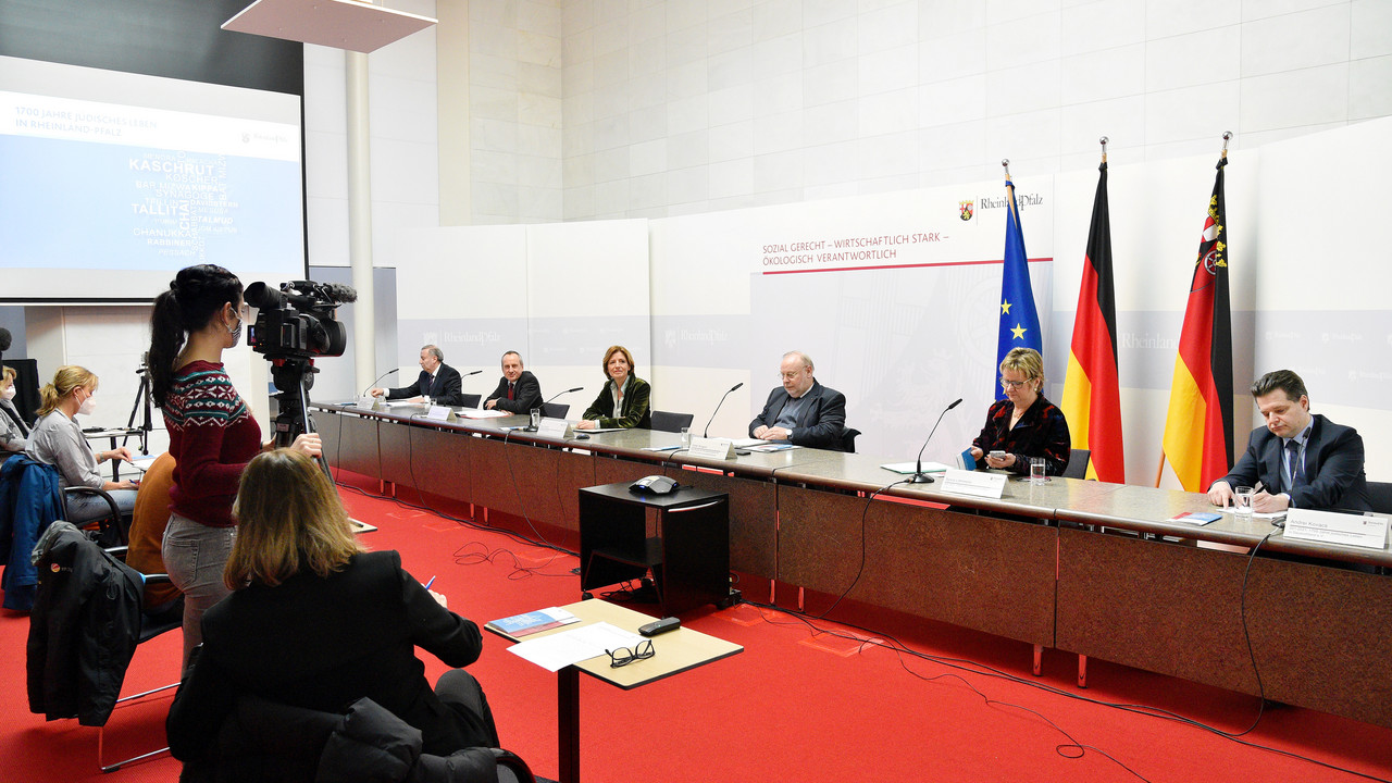 Pressekonferenz "1700 Jahr jüdisches Leben"