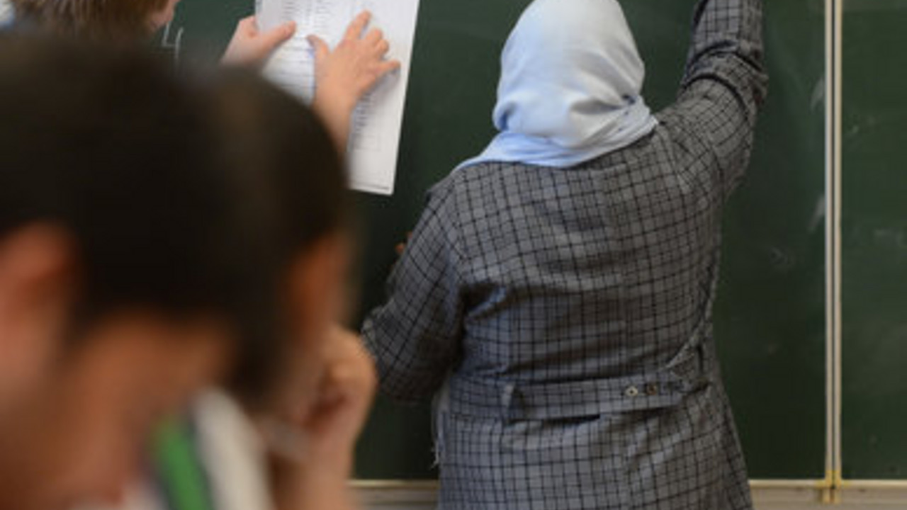 Die Sprach- und Orientierungskurse für Flüchtlinge haben begonnen; Bild: dpa